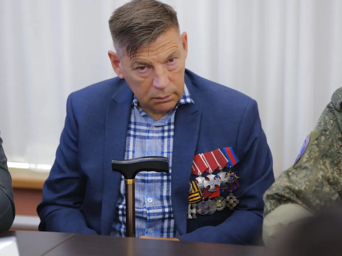 Вячеслав Федорищев обсудил в Чапаевске помощь пострадавшим от атаки БПЛА на Ozon и поддержку ветеранов СВО