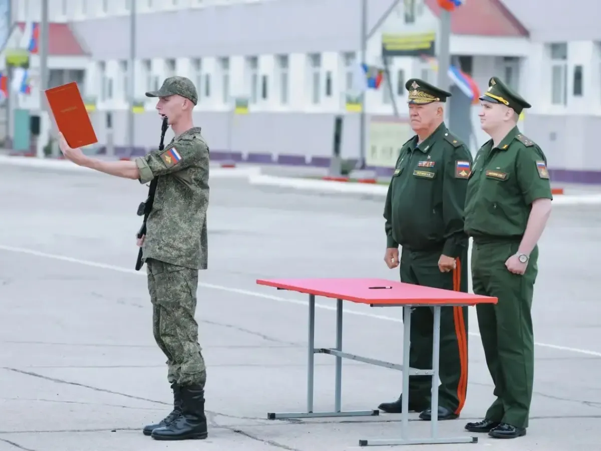 Новобранцы приняли присягу в первом региональном подразделении Минобороны