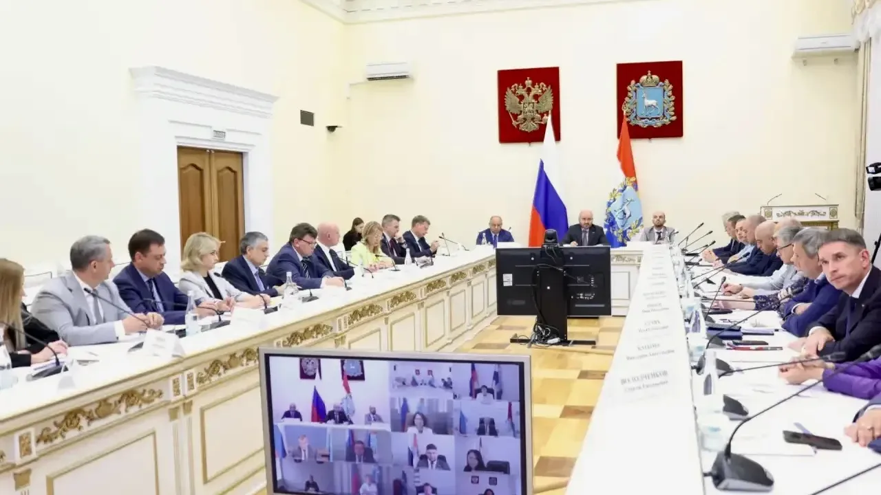 В Самарской области приняли комплекс мер поддержки для пострадавших от атак БПЛА семей и бизнеса